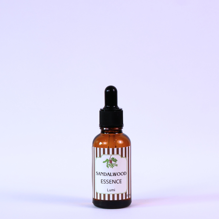 SANDALWOOD ESSENCE