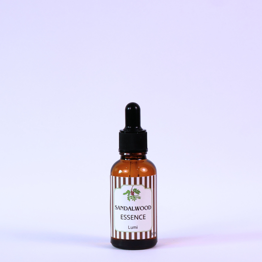SANDALWOOD ESSENCE